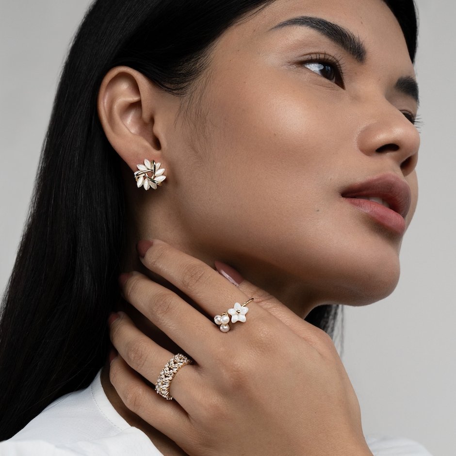 Pendientes de Plata con Flores de Ópalo